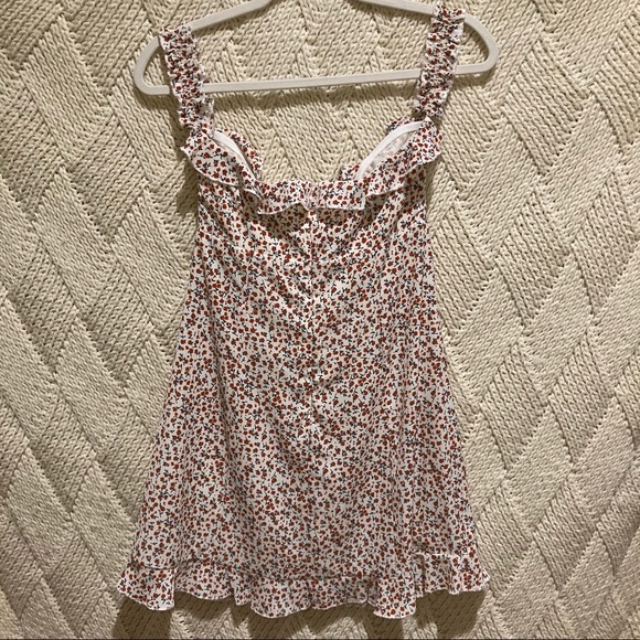 Little Roses Dress - Picture 4 of 10